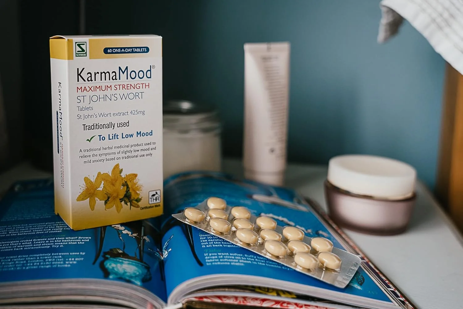 قرص های عصاره گل راعی (St John's Wort) با حداکثر قدرت 425 میلی گرم KarmaMood Schwabe Pharma - بسته 60 عددی قرص های عصاره گل راعی (St John's Wort) با حداکثر قدرت 425 میلی گرم KarmaMood Schwabe Pharma - بسته 60 عددی
