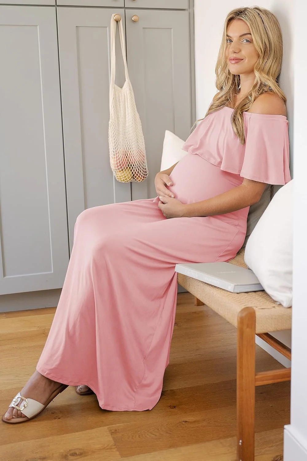 لباس بارداری ماکسی آف شولدر مناسب برای عکس های دوران بارداری و جشن تعیین جنسیت