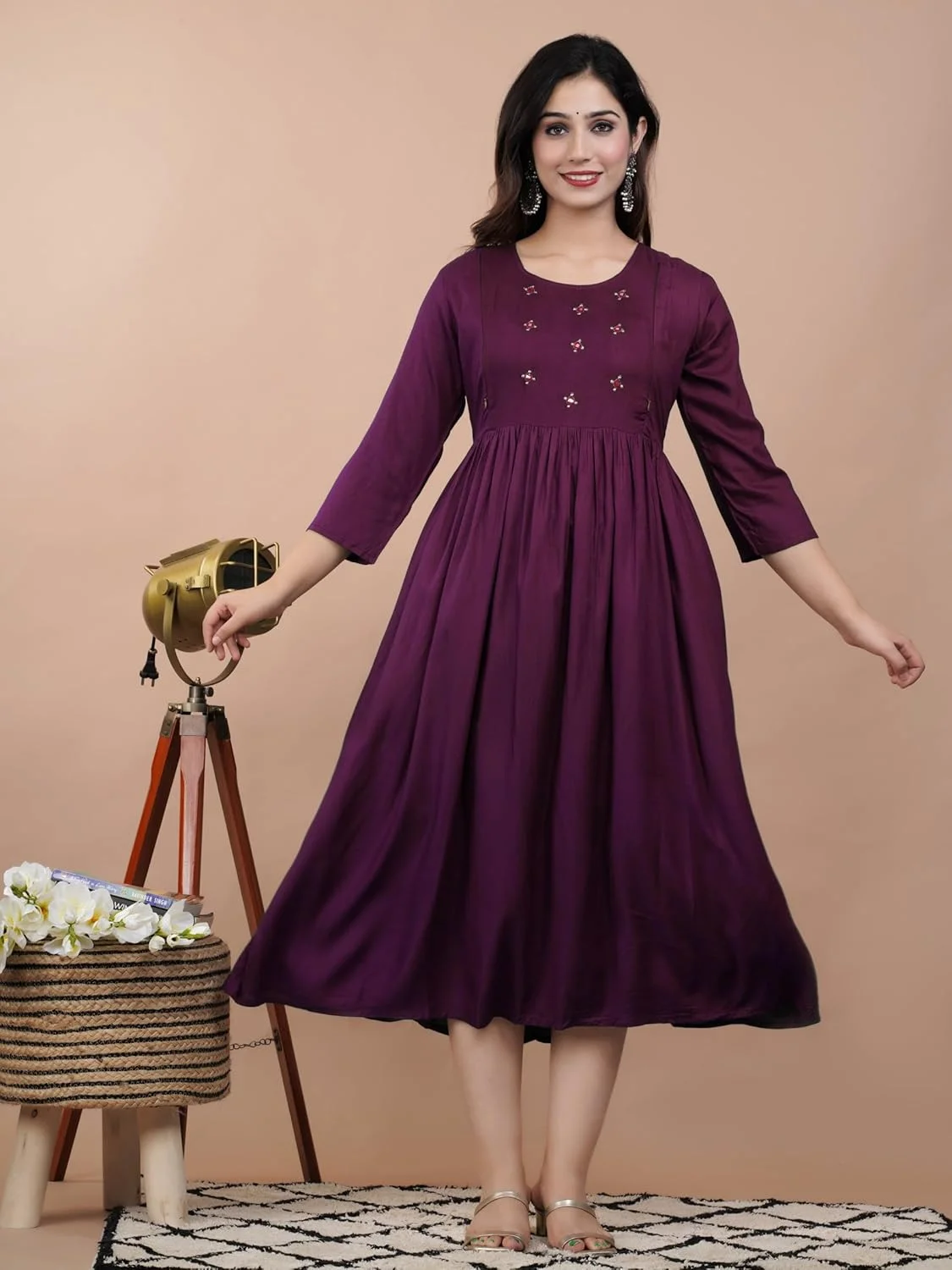 کرتی بارداری و شیردهی زنانه ATTiREZiLLA مدل Anarkali ریون با گلدوزی کرتی بارداری و شیردهی زنانه ATTiREZiLLA مدل Anarkali ریون با گلدوزی