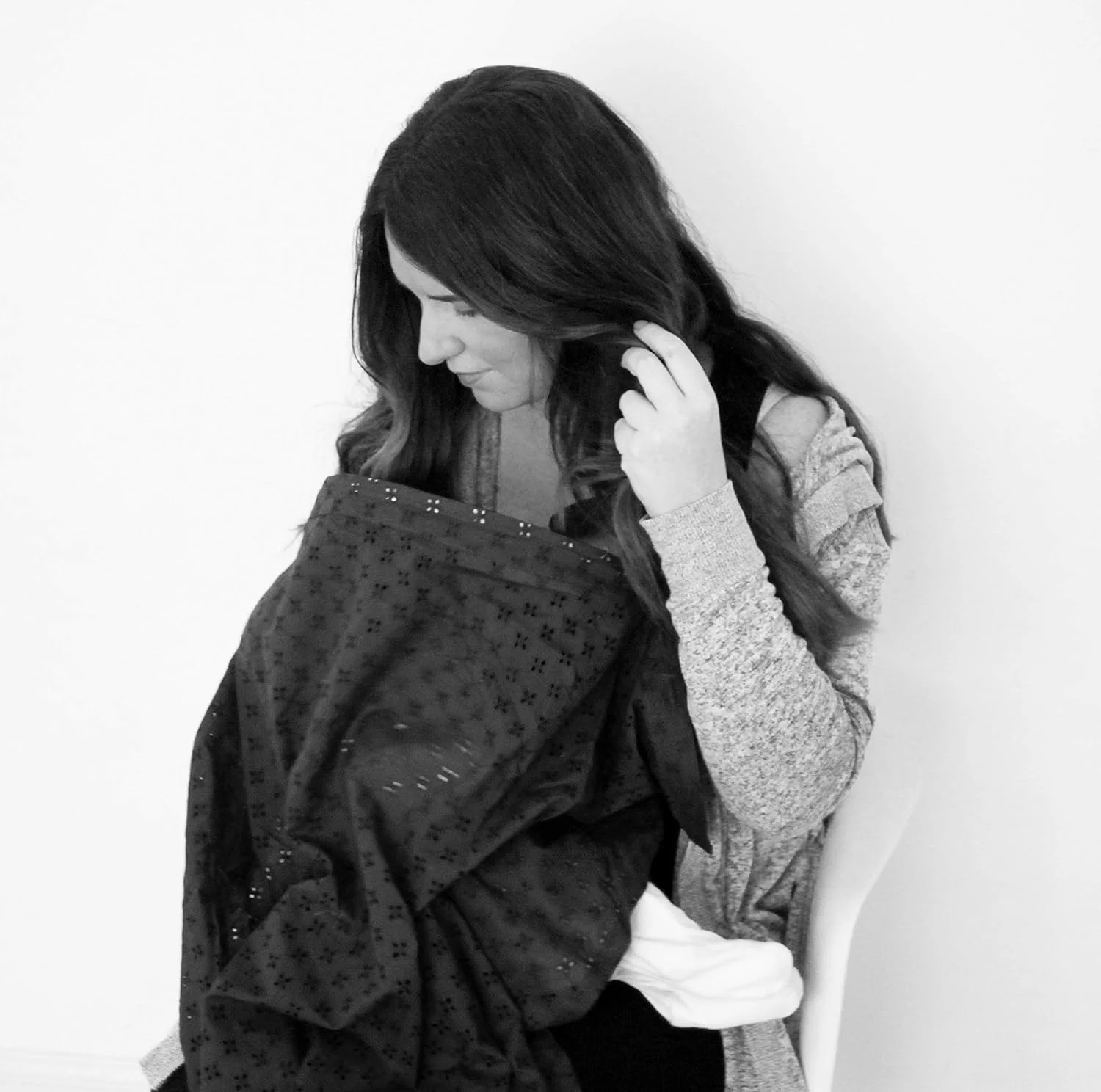 روپوش شیردهی/ پوشش شیردهی مشکی خالص Broderie Anglaise روپوش شیردهی/ پوشش شیردهی مشکی خالص Broderie Anglaise