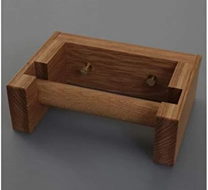 جا دستمال کاغذی چوبی دکوری اصیل | جا رولی دستمال توالت، آویز 1 رولی دستمال توالت، جا رولی دیواری چوبی قهوه ای، جا دستمال کاغذی روستیک چوب جامد. جا دستمال کاغذی چوبی دکوری اصیل | جا رولی دستمال توالت، آویز 1 رولی دستمال توالت، جا رولی دیواری چوبی قهوه ای، جا دستمال کاغذی روستیک چوب جامد.