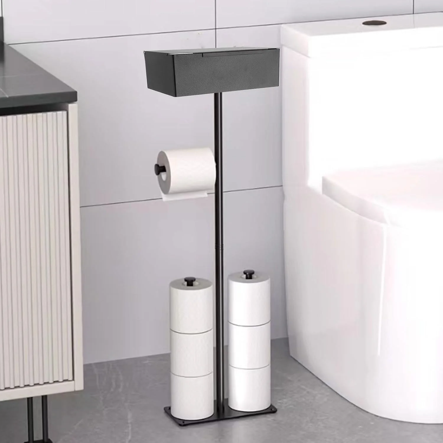 جا دستمال کاغذی ایستاده، استند نگهدارنده رول توالت استیل ضد زنگ با پایه های ضد لغزش و روکش مشکی، مناسب برای فضاهای کوچک حمام