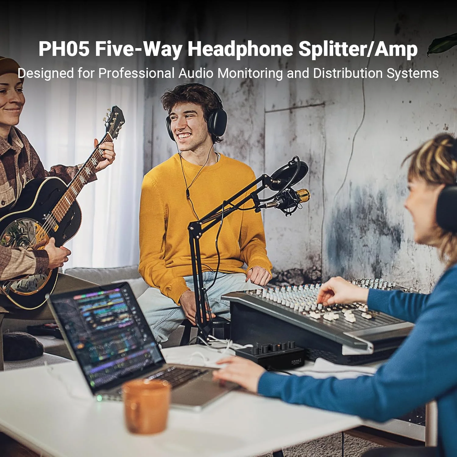 تقسیم کننده هدفون 5 کاناله Fosi Audio PH05، آمپلی فایر مینی هدفون برای میکسر استودیوی موسیقی، اشتراک گذاری صدا، مانیتور پادکست، پشتیبانی از IEM با امپدانس بالا 16-300 اهم به همراه آداپتور برق 12 ولت تقسیم کننده هدفون 5 کاناله Fosi Audio PH05، آمپلی فایر مینی هدفون برای میکسر استودیوی موسیقی، اشتراک گذاری صدا، مانیتور پادکست، پشتیبانی از IEM با امپدانس بالا 16-300 اهم به همراه آداپتور برق 12 ولت