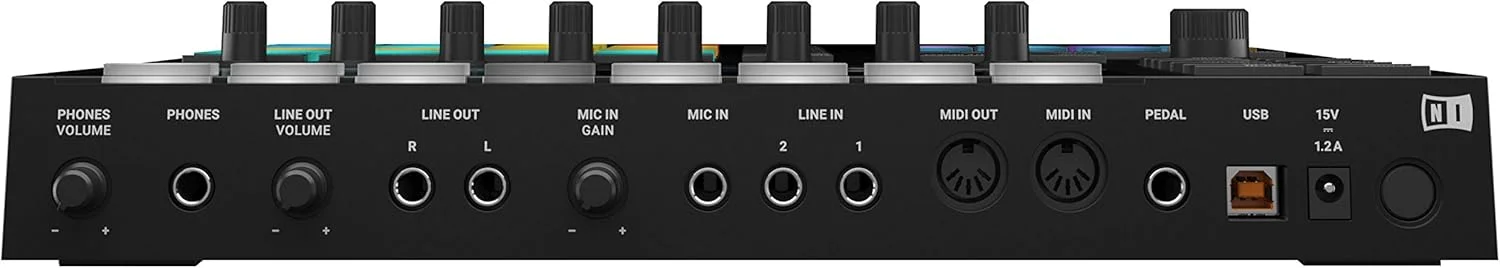 سیستم تولید و اجرای Native Instruments Maschine MK3 با Komplete Select، سطح کنترل تولید Groove و رابط صوتی USB 2.0 با کیفیت 24 بیت/96 کیلوهرتز سیستم تولید و اجرای Native Instruments Maschine MK3 با Komplete Select، سطح کنترل تولید Groove و رابط صوتی USB 2.0 با کیفیت 24 بیت/96 کیلوهرتز