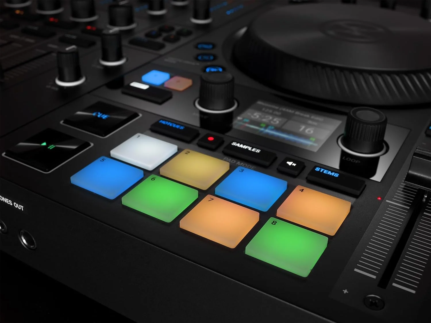 کنترلر دیجی 4 کاناله Native Instruments Traktor Kontrol S4 MK3، سطح کنترل دیجی USB کامل 4 دک، رابط صوتی و سیستم نرمافزاری برای مک و کامپیوتر کنترلر دیجی 4 کاناله Native Instruments Traktor Kontrol S4 MK3، سطح کنترل دیجی USB کامل 4 دک، رابط صوتی و سیستم نرمافزاری برای مک و کامپیوتر