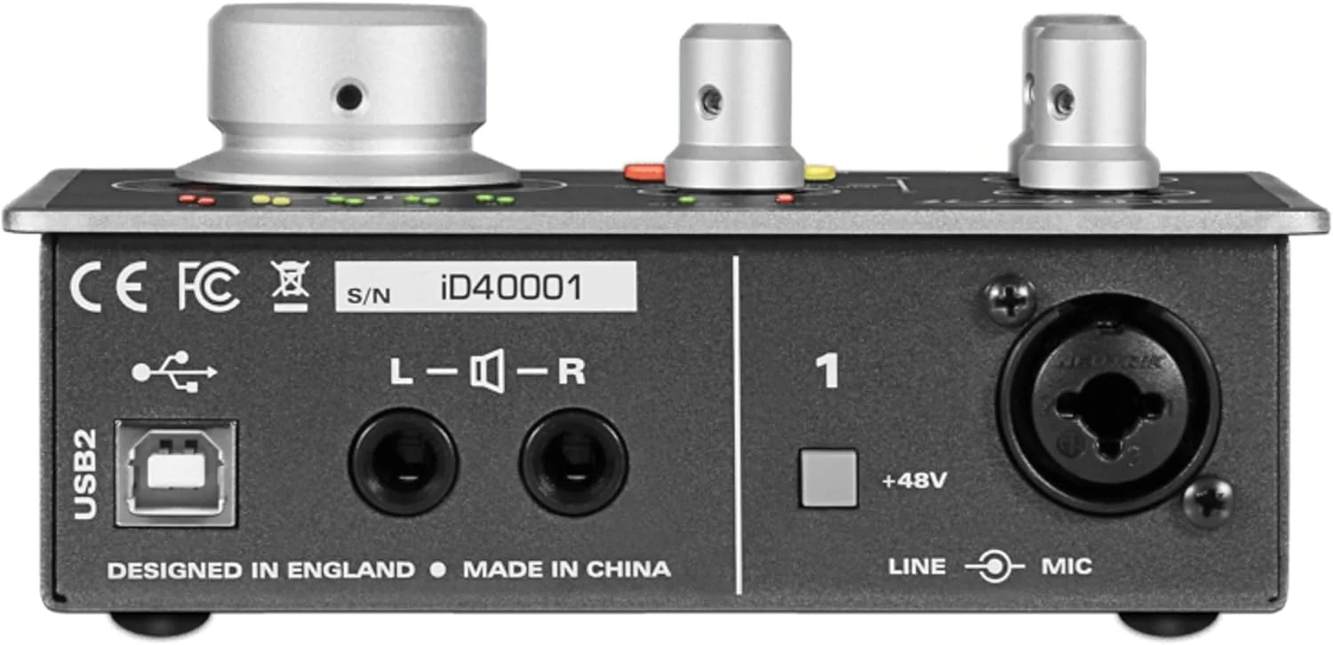 Audient iD4 USB audio interface with microphone preamplifier (2 in/ 2 out, 48 volt phantom power, monitor mix & panning, 6.3 mm jack output, AD/DA converter) Audient iD4 USB audio interface with microphone preamplifier (2 in/ 2 out, 48 volt phantom power, monitor mix & panning, 6.3 mm jack output, AD/DA converter)