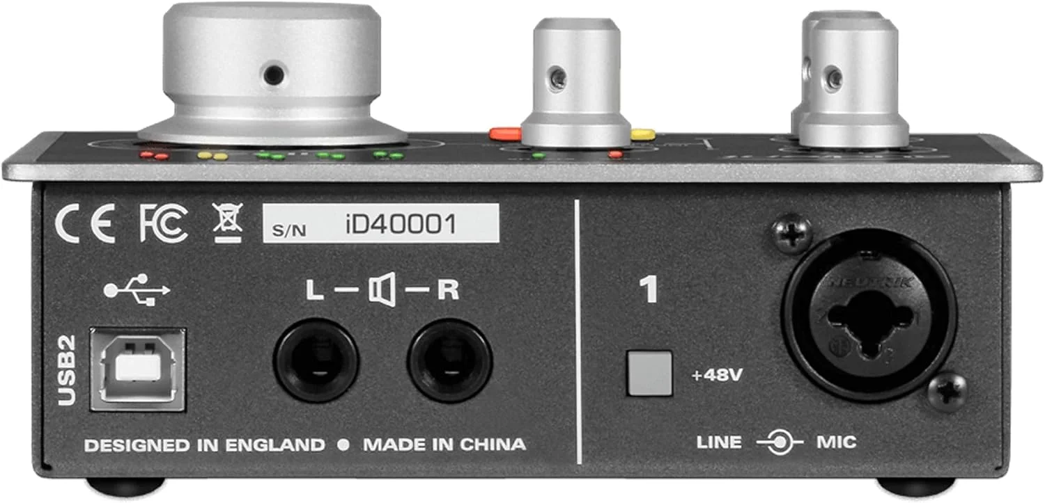 Audient iD4 USB audio interface with microphone preamplifier (2 in/ 2 out, 48 volt phantom power, monitor mix & panning, 6.3 mm jack output, AD/DA converter) Audient iD4 USB audio interface with microphone preamplifier (2 in/ 2 out, 48 volt phantom power, monitor mix & panning, 6.3 mm jack output, AD/DA converter)
