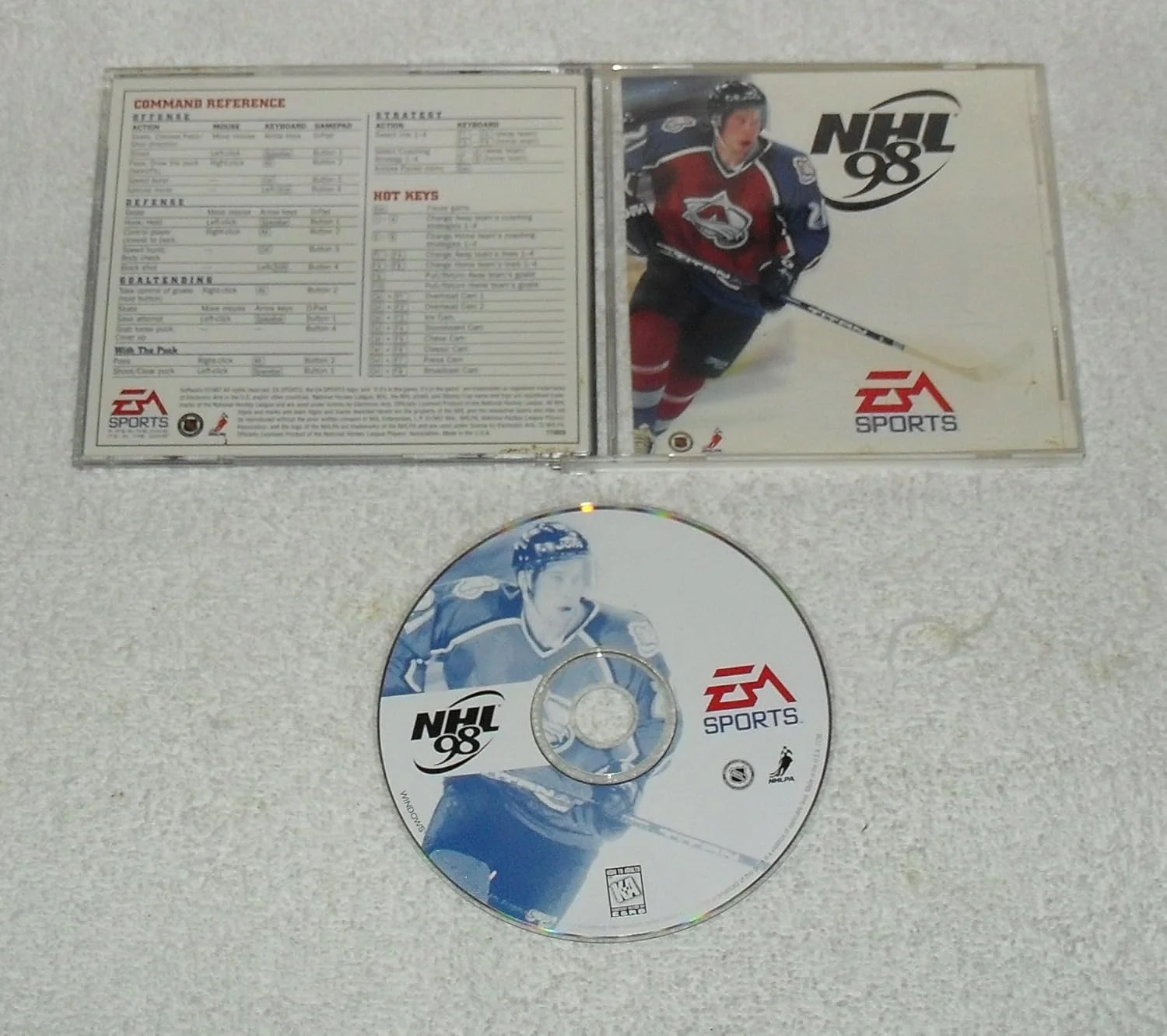 بازی ویدیویی NHL 98 برای کامپیوتر - سی دی Electronic Arts