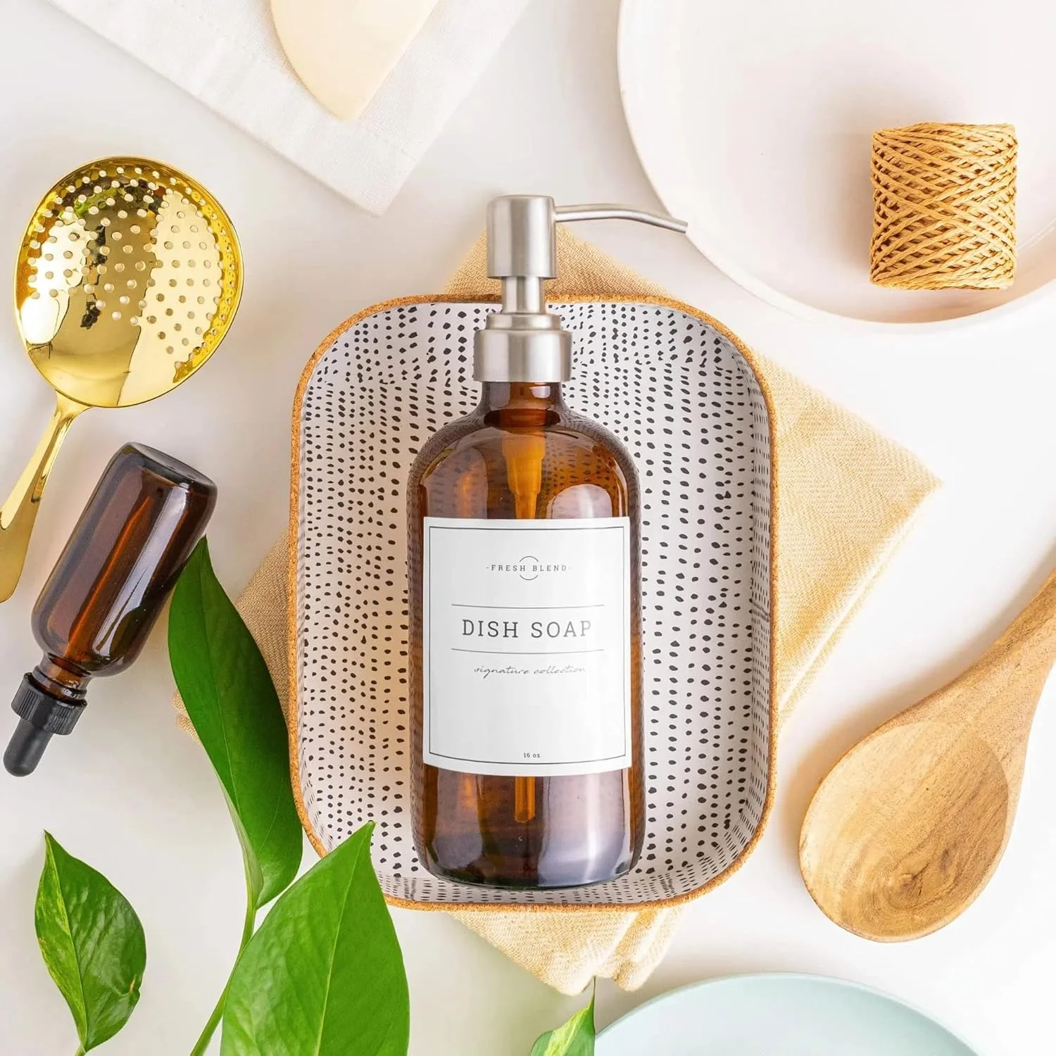 دیسپنسر صابون THE WHITE SHOP، 2 عددی، دیسپنسر صابون شیشه ای کهربایی، پمپ استیل ضد زنگ، لوازم جانبی آشپزخانه حمام، بطری شیشه ای پمپ دیسپنسر لوسیون (نقره ای) دیسپنسر صابون THE WHITE SHOP، 2 عددی، دیسپنسر صابون شیشه ای کهربایی، پمپ استیل ضد زنگ، لوازم جانبی آشپزخانه حمام، بطری شیشه ای پمپ دیسپنسر لوسیون (نقره ای)