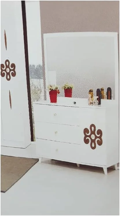 مجموعه کامل اتاق خواب 101 YUA، 5 تکه / تولیدی: AL AMEER TRADING CO. مجموعه کامل اتاق خواب 101 YUA، 5 تکه / تولیدی: AL AMEER TRADING CO.