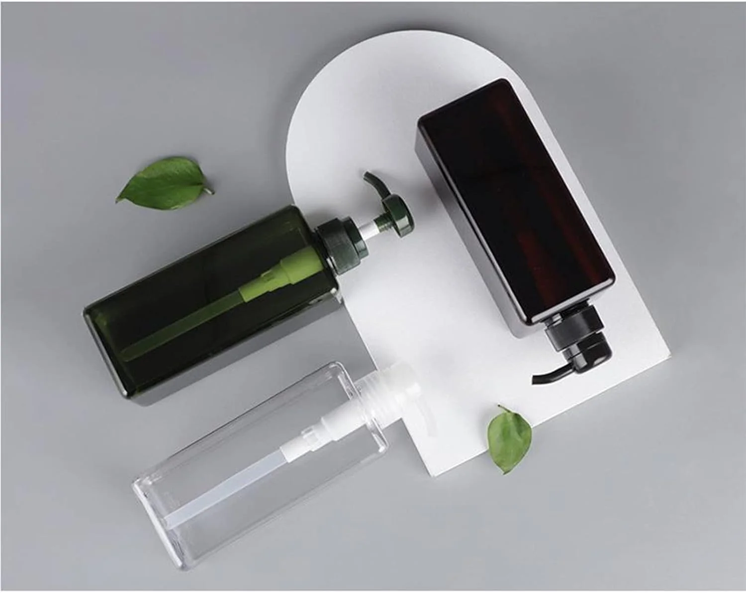 بطری پمپ دار پلاستیکی خالی JiatuA، 650 میلی لیتر، ظرف مایع قابل شارژ مجدد برای صابون لوسیون، شامپو و شستشوی بدن، مناسب آشپزخانه یا حمام، بسته 2 عددی شفاف بطری پمپ دار پلاستیکی خالی JiatuA، 650 میلی لیتر، ظرف مایع قابل شارژ مجدد برای صابون لوسیون، شامپو و شستشوی بدن، مناسب آشپزخانه یا حمام، بسته 2 عددی شفاف