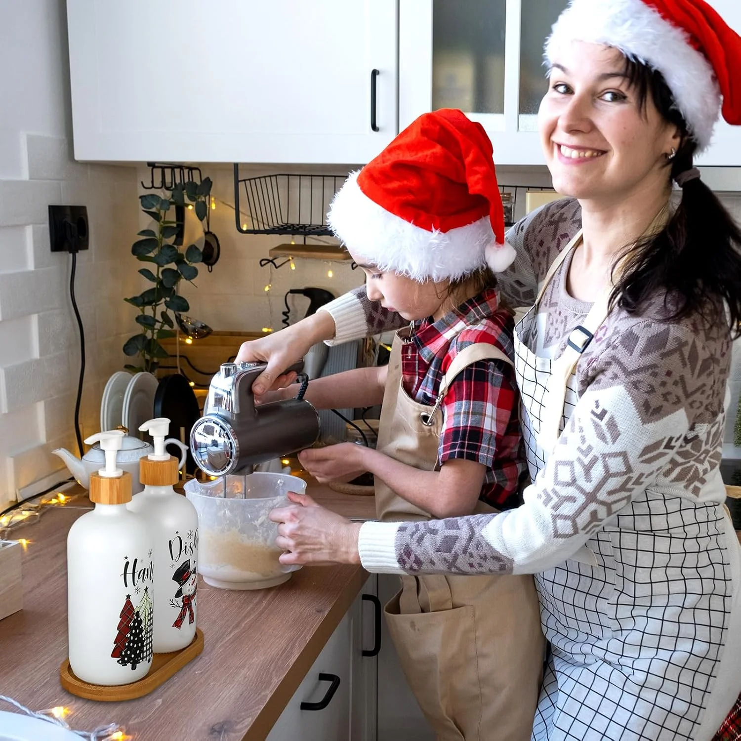 جامایع صابون کریسمس JarThenaAMCS، 473 میلی لیتر، طرح سیاه و سفید بوفالو، آدم برفی، درخت کریسمس، دکور آشپزخانه روستایی برای حمام و پیشخوان آشپزخانه، بسته 2 عددی