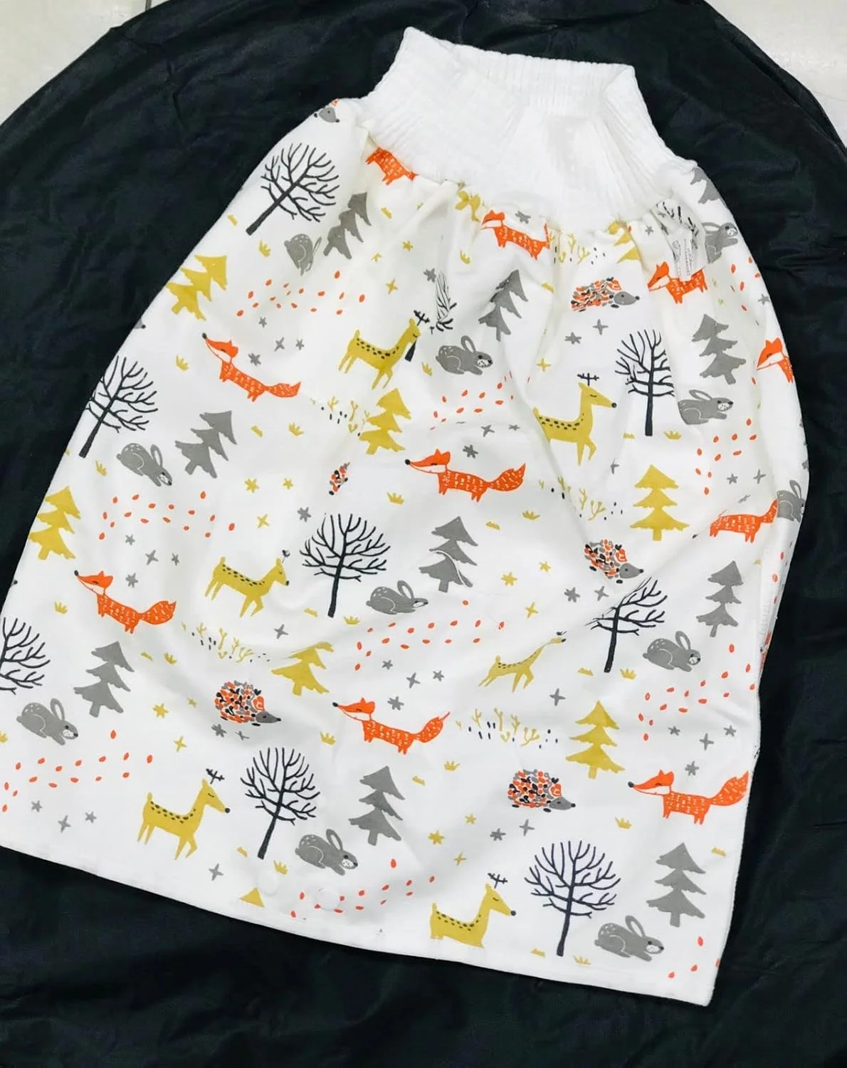 ست 2 عددی دامن/شورت پوشکی برای آموزش توالت رفتن - لباس ضد آب برای تخت نوزاد پسر و دختر در شب - محافظ تشک قابل شستشو - پدهای پوششی شب ادراری و بی اختیاری برای نوزادان (طرح ممکن است متفاوت باشد) ست 2 عددی دامن/شورت پوشکی برای آموزش توالت رفتن - لباس ضد آب برای تخت نوزاد پسر و دختر در شب - محافظ تشک قابل شستشو - پدهای پوششی شب ادراری و بی اختیاری برای نوزادان (طرح ممکن است متفاوت باشد)