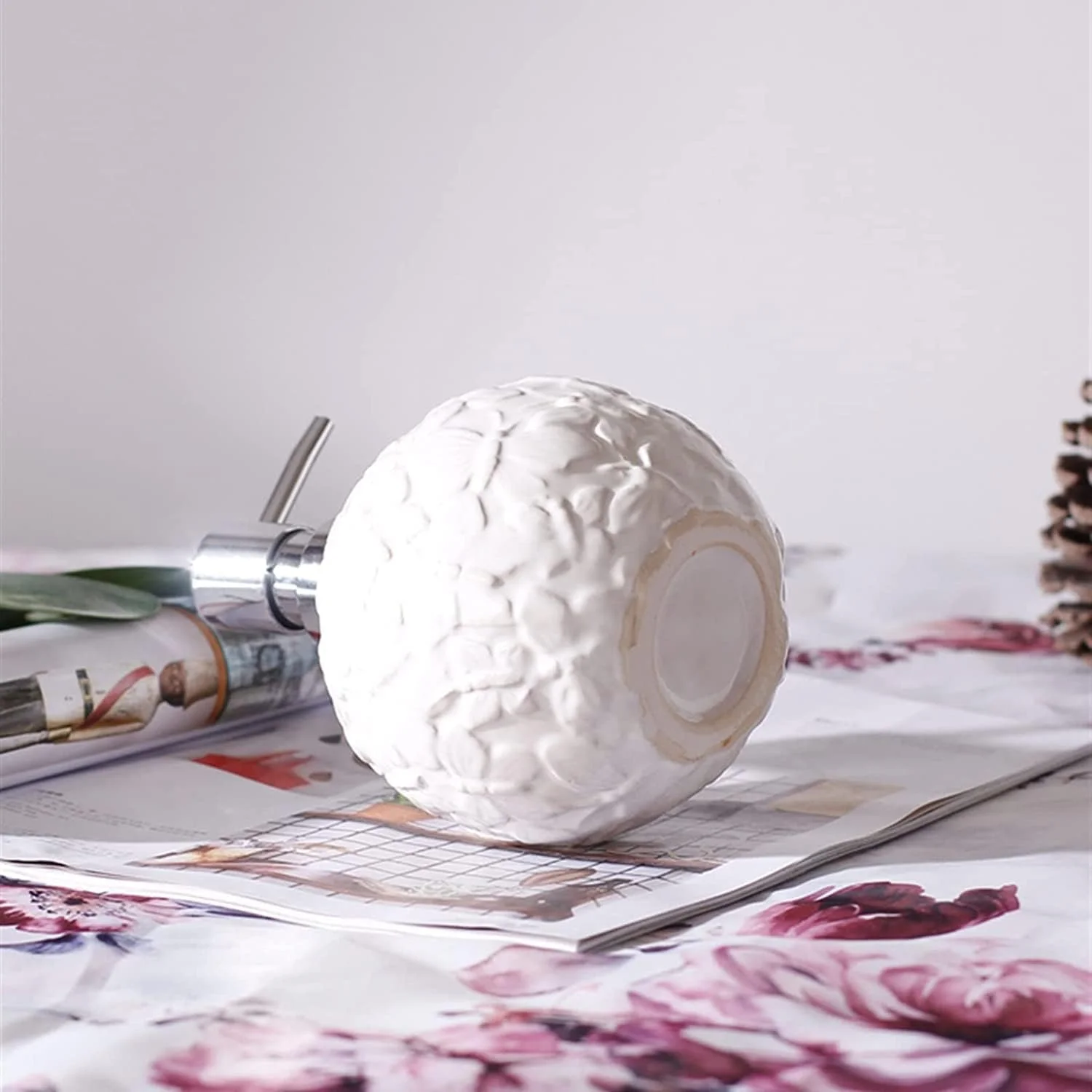 جامایع صابون پمپی، جا مایع سرامیکی، بطری فشاری، بطری سفید ساده حکاکی شده، مناسب تزئین حمام و آشپزخانه