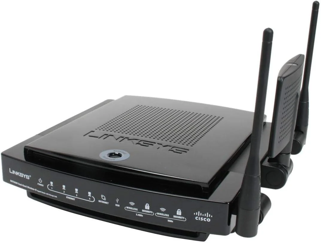 روتر گیگابیتی بی‌سیم N دو بانده Linksys Cisco- WRT600N Ultra RangePlus با قابلیت اتصال حافظه