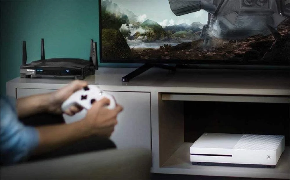 روتر گیمینگ وای فای Linksys WRT بهینه شده برای Xbox، موتور اولویت بندی Killer برای کاهش حداکثر پینگ و تاخیر، دو بانده، 4 پورت گیگابیتی، AC3200 (WRT32XB)