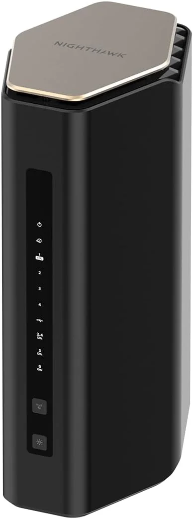روتر NETGEAR Nighthawk RS600 WiFi 7 – BE18000، سه بانده، 18 گیگابیت در ثانیه، 10GbE + 3×1GbE LAN، WPA3، USB 3.0، پردازنده چهار هسته ای 2 گیگاهرتز، پوشش 3300 فوت مربع