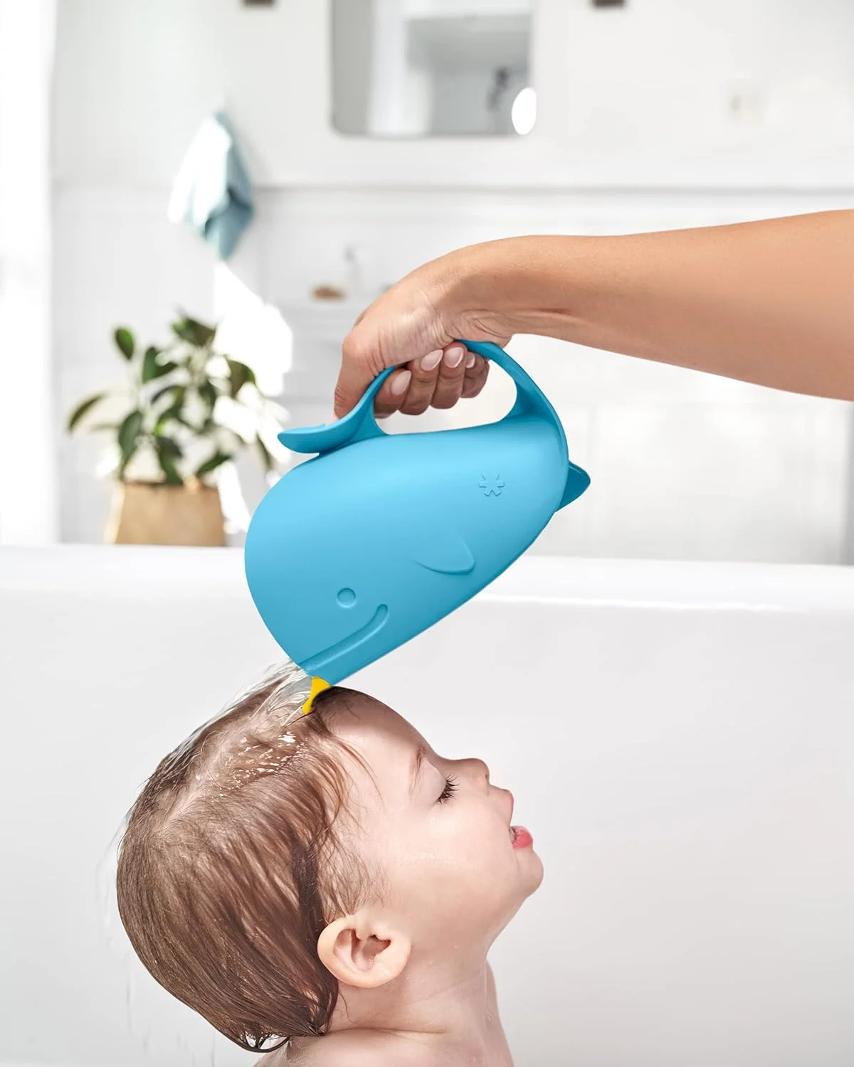 فنجان آبکشی حمام Skip Hop Moby: آبریز آبشاری بدون اشک، آبی