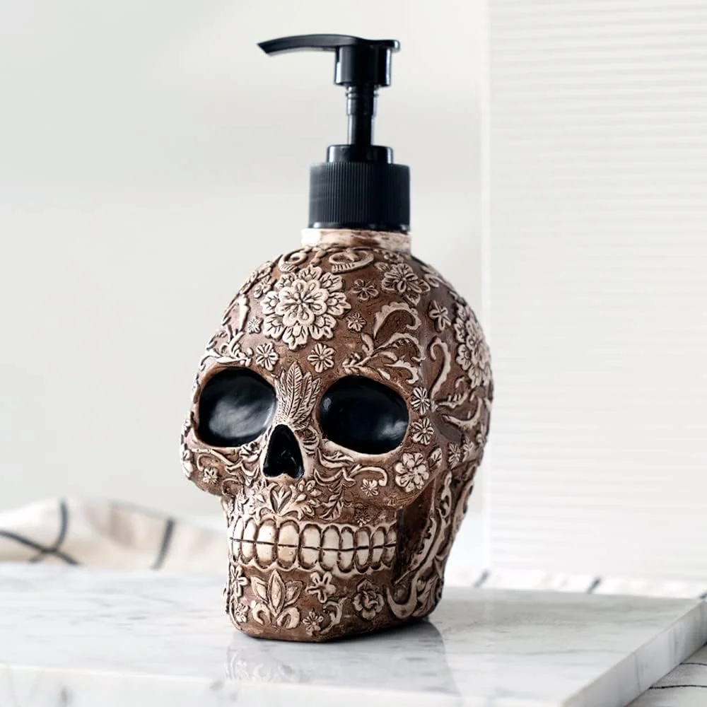 ظرف صابون طرح جمجمه آرولا با پمپ، بطری مایع دستشویی قابل شارژ برای حمام، اتاق خواب و آشپزخانه (پمپ ارتقا یافته) ظرف صابون طرح جمجمه آرولا با پمپ، بطری مایع دستشویی قابل شارژ برای حمام، اتاق خواب و آشپزخانه (پمپ ارتقا یافته)