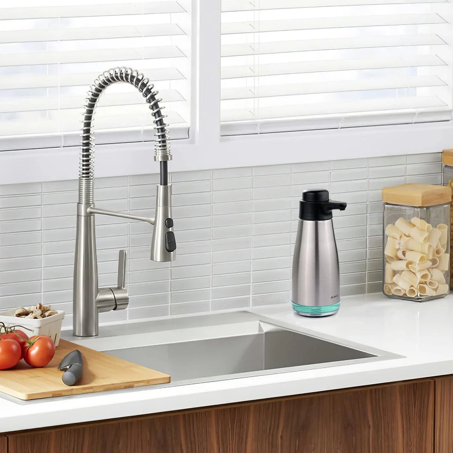 مایع ریز ظرفشویی AIKE با ظرفیت 450 میلی لیتر، مناسب برای آشپزخانه، جا مایع ظرفشویی استیل با پمپ دستی