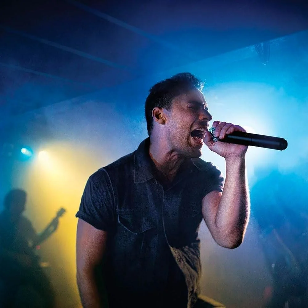 سیستم میکروفون بی سیم Shure BLX24/SM58 با میکروفون دستی وکال