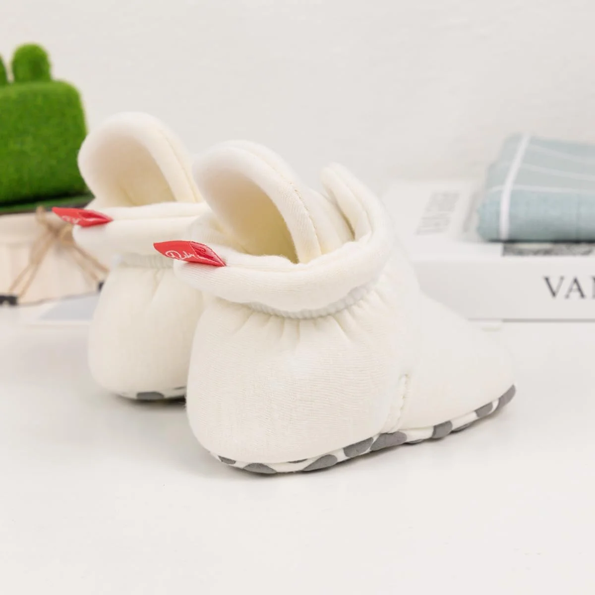 کفش پاپوش نوزادی پسرانه و دخترانه KIDSUN، پاپوش پشمی گرم زمستانی ضد لغزش مناسب تخت نوزاد کفش پاپوش نوزادی پسرانه و دخترانه KIDSUN، پاپوش پشمی گرم زمستانی ضد لغزش مناسب تخت نوزاد