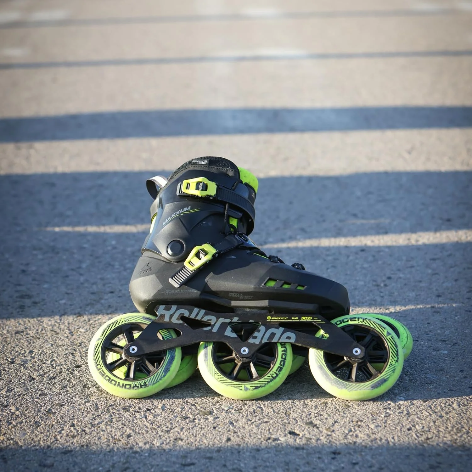 اسکیت اینلاین ROLLERBLADE MAXXUM 125 مدل 2023 مشکی/لیمویی اسکیت اینلاین ROLLERBLADE MAXXUM 125 مدل 2023 مشکی/لیمویی
