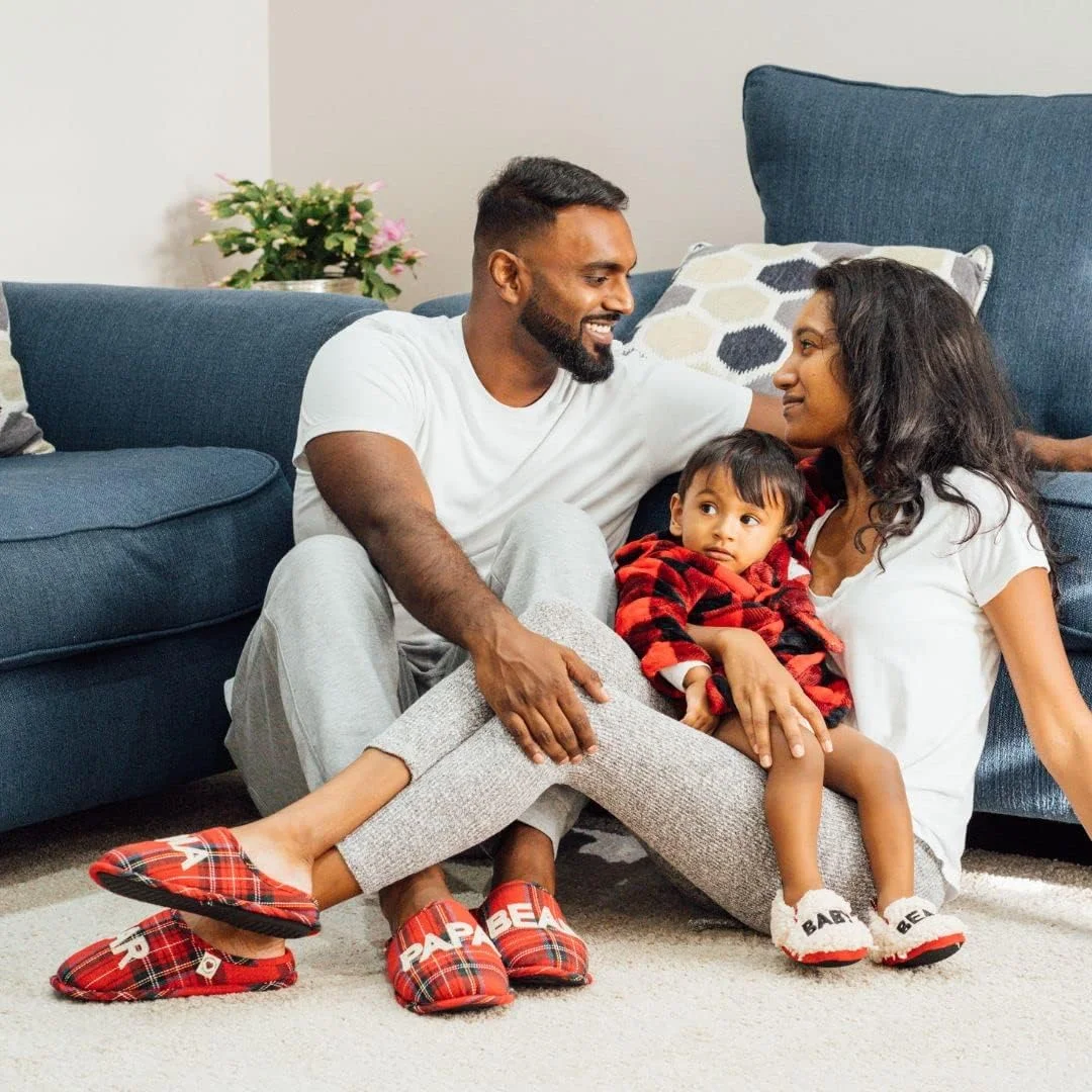 دمپایی روفرشی خرس کوچولوی Dearfoams مناسب کودکان و خانواده - رنگ های قدیمی دمپایی روفرشی خرس کوچولوی Dearfoams مناسب کودکان و خانواده - رنگ های قدیمی