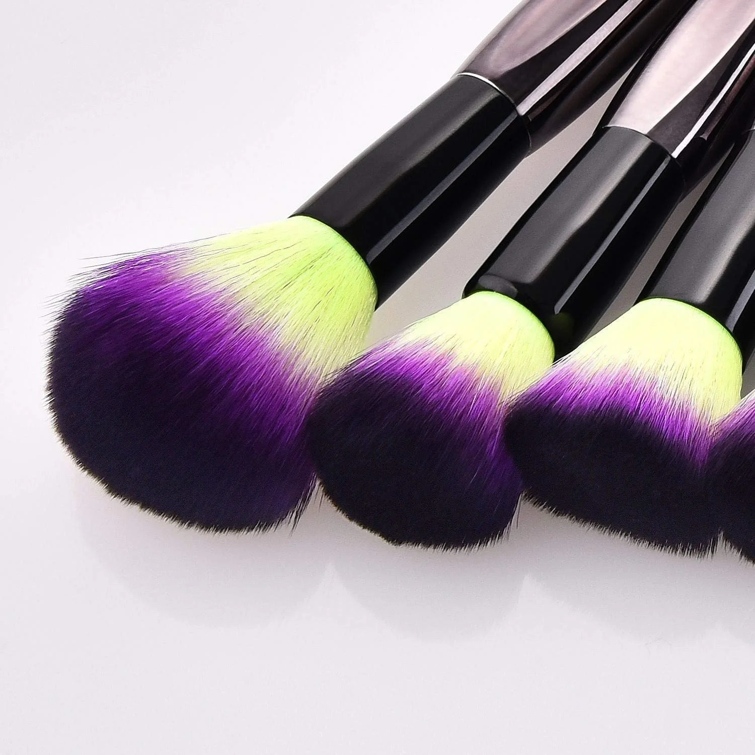 LINGLING-MAKEUP BRUSH ست برس آرایشی 12 عددی شامل برس کرم پودر، برس رژگونه صورتی، برس سایه چشم، برس براق کننده - سبز، بادوام و حمل آسان LINGLING-MAKEUP BRUSH ست برس آرایشی 12 عددی شامل برس کرم پودر، برس رژگونه صورتی، برس سایه چشم، برس براق کننده - سبز، بادوام و حمل آسان