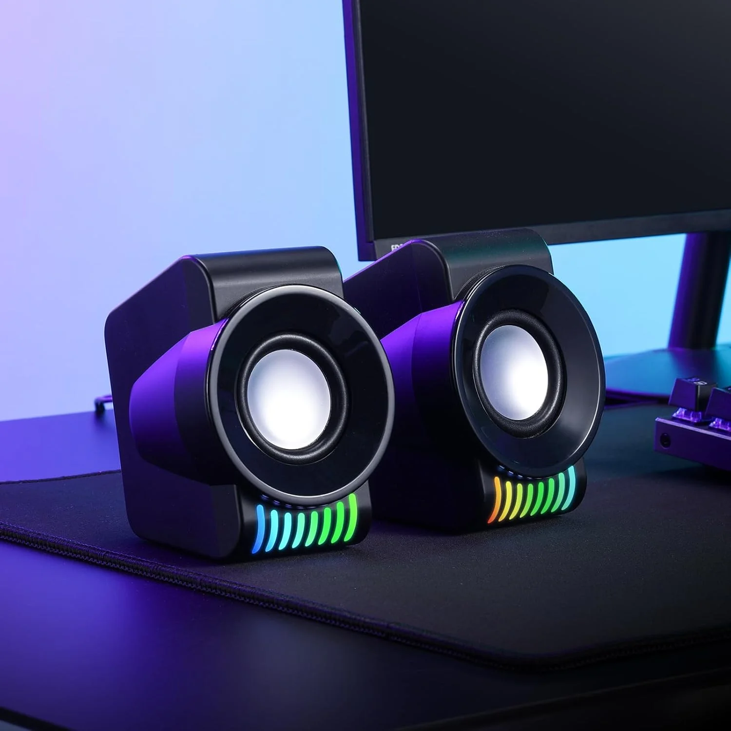 اسپیکر گیمینگ کامپیوتر رِدراگون GS5514، اسپیکر دسکتاپ استریو 2.0 کاناله با RGB پویا، بیس با کیفیت و صدای شفاف، تغذیه از طریق USB با کانکتور 3.5 میلی متری اسپیکر گیمینگ کامپیوتر رِدراگون GS5514، اسپیکر دسکتاپ استریو 2.0 کاناله با RGB پویا، بیس با کیفیت و صدای شفاف، تغذیه از طریق USB با کانکتور 3.5 میلی متری