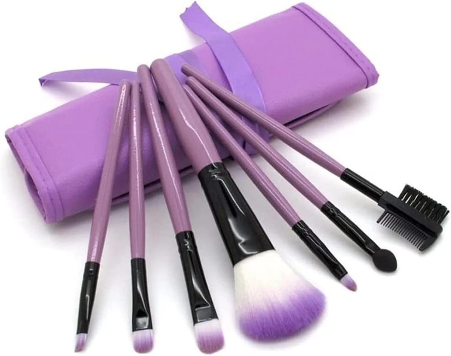 ست برس آرایشی 7 تکه به همراه کیف، شامل برس رژگونه، سایه چشم، لب، پودر، کرم پودر و ابزارهای آرایشی (رنگ: بنفش، سایز: 7 تکه)