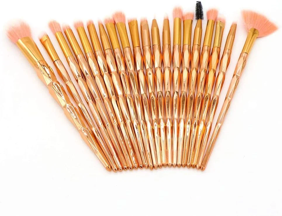 LINGLING-MAKEUP BRUSH برس آرایشی زرد، ست 20 عددی برس آرایشی الماسه، برس پودر فونداسیون، رژگونه، سایه چشم، برس لب، آرایش موتلی، بادوام و حمل آسان (رنگ: طلایی) LINGLING-MAKEUP BRUSH برس آرایشی زرد، ست 20 عددی برس آرایشی الماسه، برس پودر فونداسیون، رژگونه، سایه چشم، برس لب، آرایش موتلی، بادوام و حمل آسان (رنگ: طلایی)