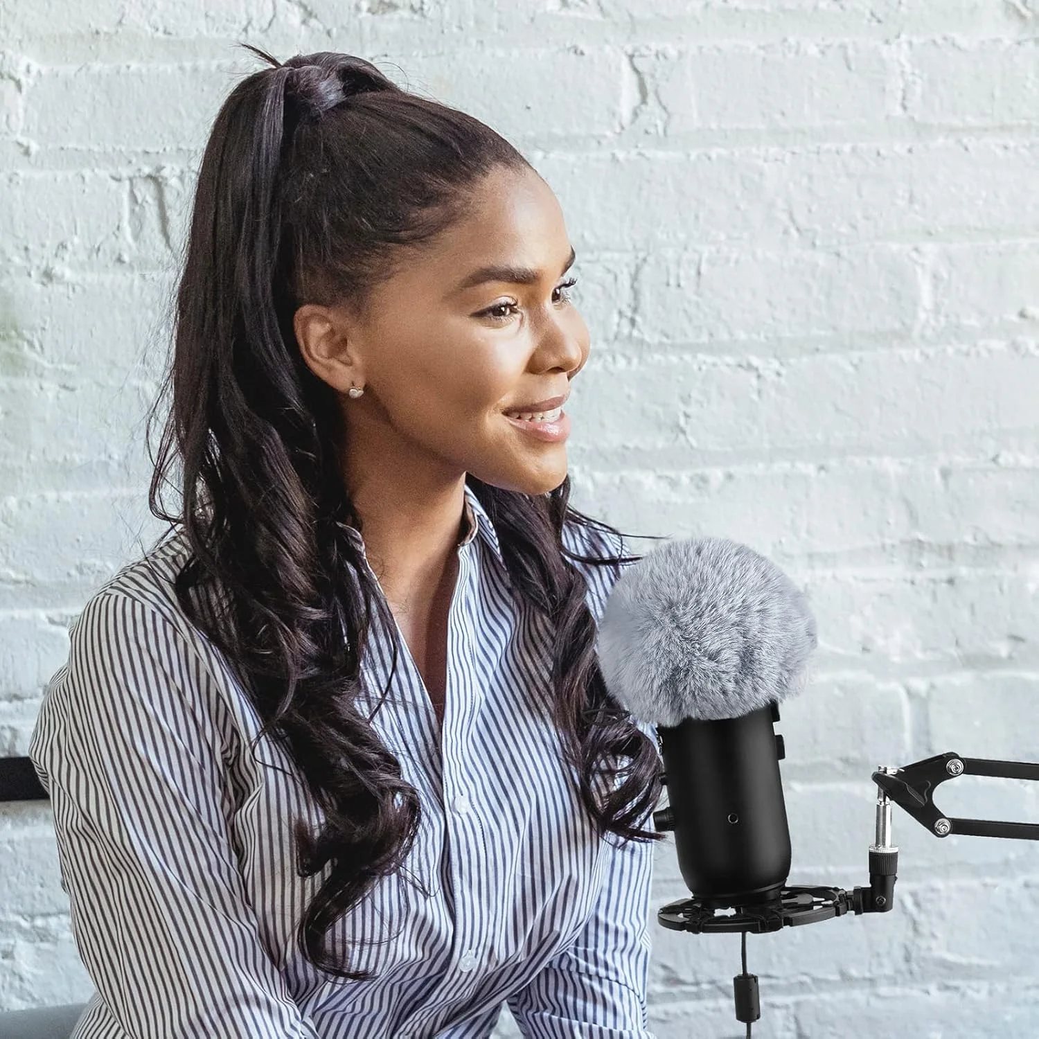 Geekria for Creators بادگیر خزدار سازگار با Blue Yeti، Yeti Pro، روکش میکروفون DeadCat، روکش پشمی شیشه جلو (خاکستری / 2 بسته)