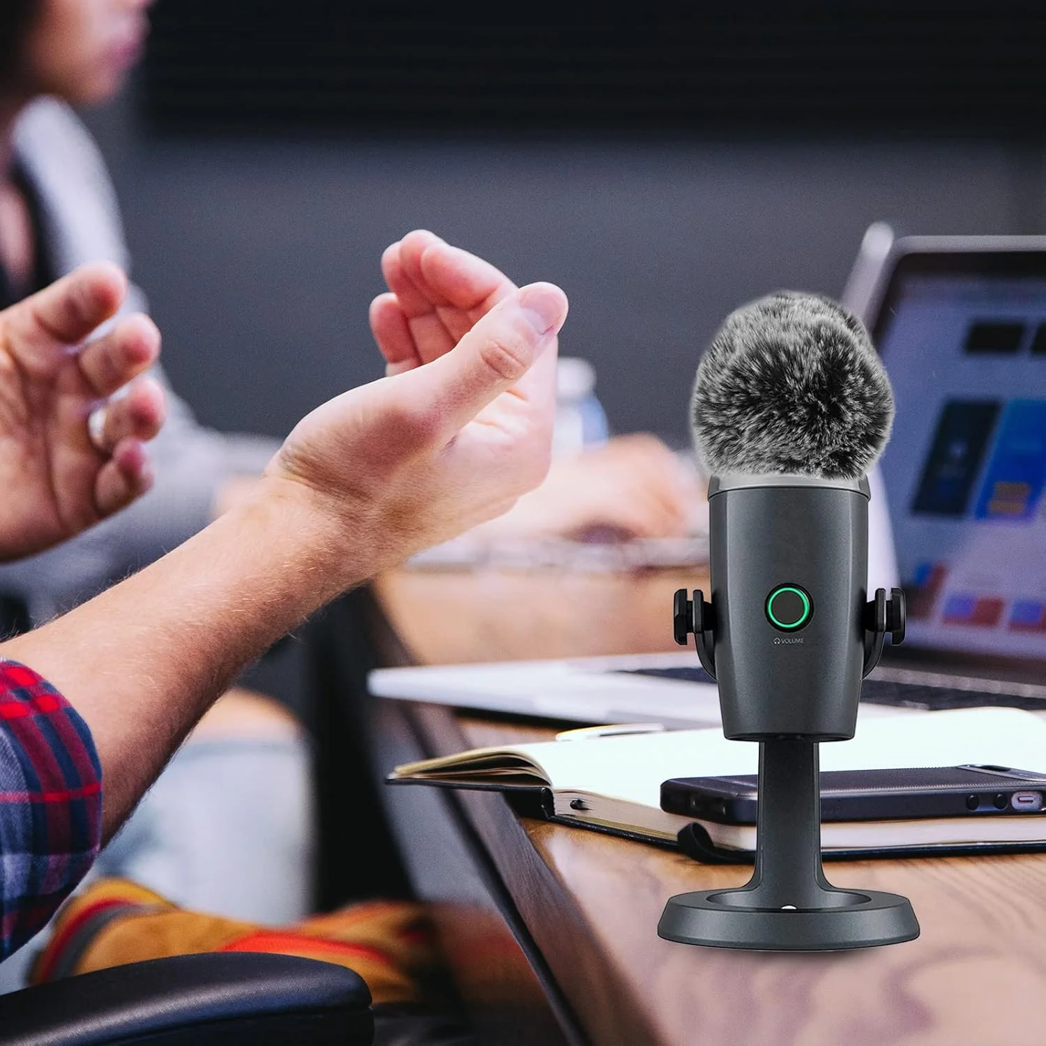 محافظ باد خزدار Geekria for Creators سازگار با Blue Yeti Nano، روکش ضد باد میکروفون DeadCat، محافظ باد کرکی (خاکستری / 2 عدد)