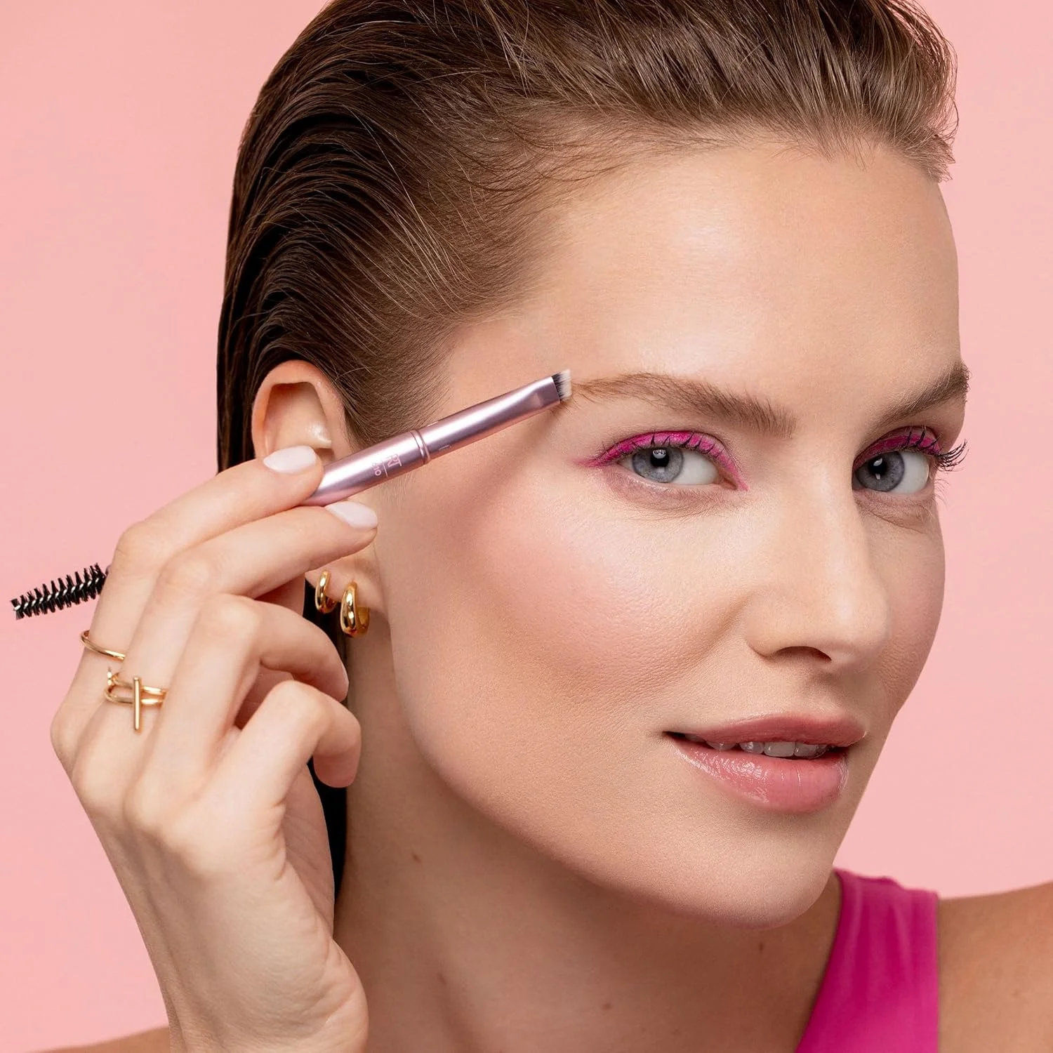 ست 4 تکه براش و مژه دابل تایم ریل تکنیک، براش های آرایش چشم دو طرفه برای سایه چشم و ابرو، درپوش های براش مناسب مسافرت برای نگهداری، فرمژه مژه نیز شامل می شود، بدون تست حیوانی ست 4 تکه براش و مژه دابل تایم ریل تکنیک، براش های آرایش چشم دو طرفه برای سایه چشم و ابرو، درپوش های براش مناسب مسافرت برای نگهداری، فرمژه مژه نیز شامل می شود، بدون تست حیوانی