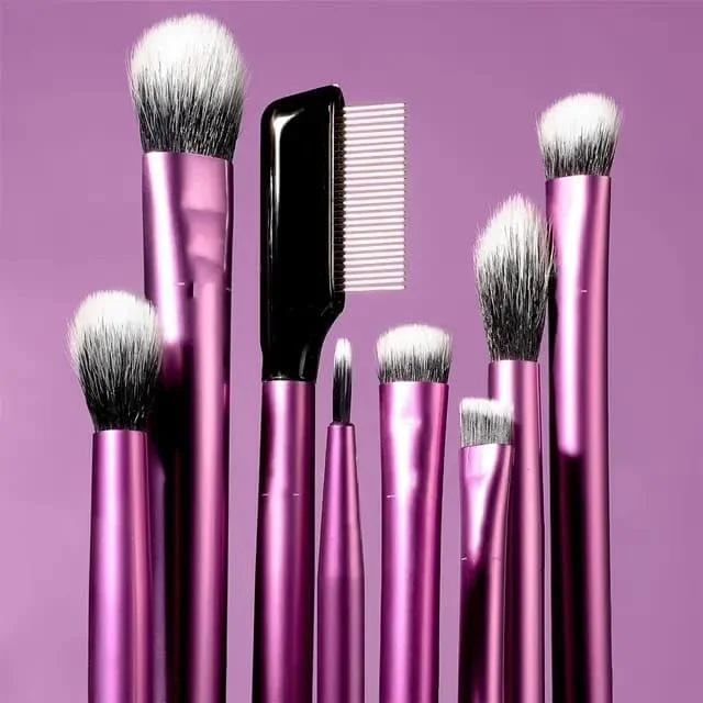 Real technique Everyday Eye Essentials 8-Piece Lidschatten-Pinsel Eye Makeup Brush Set, Professional Eyeshadow Brushes for Liner, Brows & Lashes, Travel-Friendly Gift Set Real technique Everyday Eye Essentials 8-Piece Lidschatten-Pinsel Eye Makeup Brush Set, Professional Eyeshadow Brushes for Liner, Brows & Lashes, Travel-Friendly Gift Set