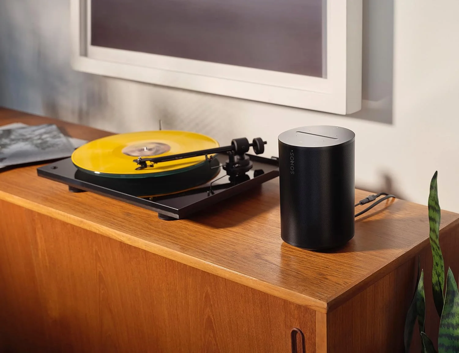 اسپیکر هوشمند Sonos Era 100 با WiFi، بلوتوث، سازگار با Amazon Alexa - مشکی اسپیکر هوشمند Sonos Era 100 با WiFi، بلوتوث، سازگار با Amazon Alexa - مشکی