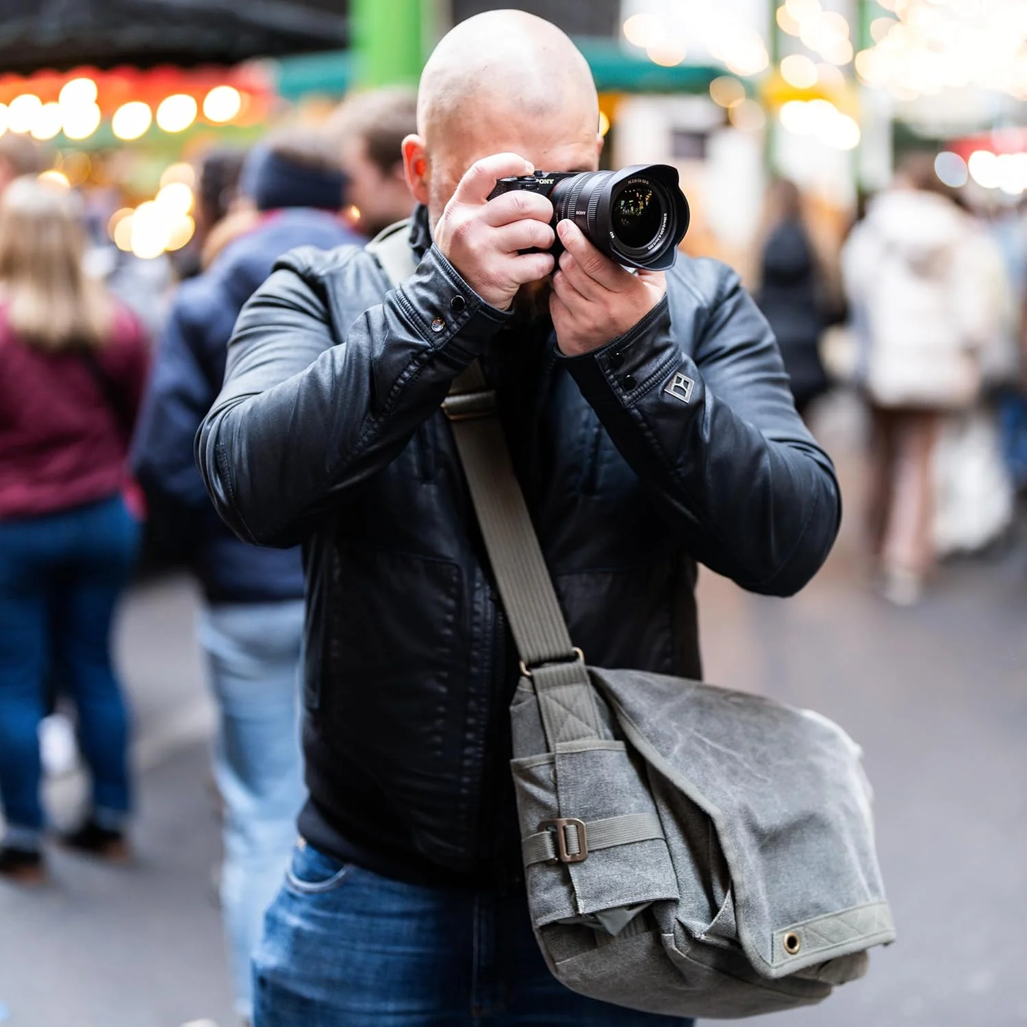لنز سونی FE 24-50mm f/2.8 G (SEL2450G) – لنز زوم فول فریم جمع و جور برای دوربین های Sony E-Mount لنز سونی FE 24-50mm f/2.8 G (SEL2450G) – لنز زوم فول فریم جمع و جور برای دوربین های Sony E-Mount