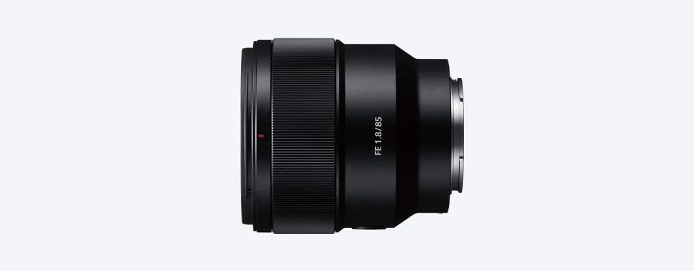 لنز سونی FE 85mm F/1.8، مشکی