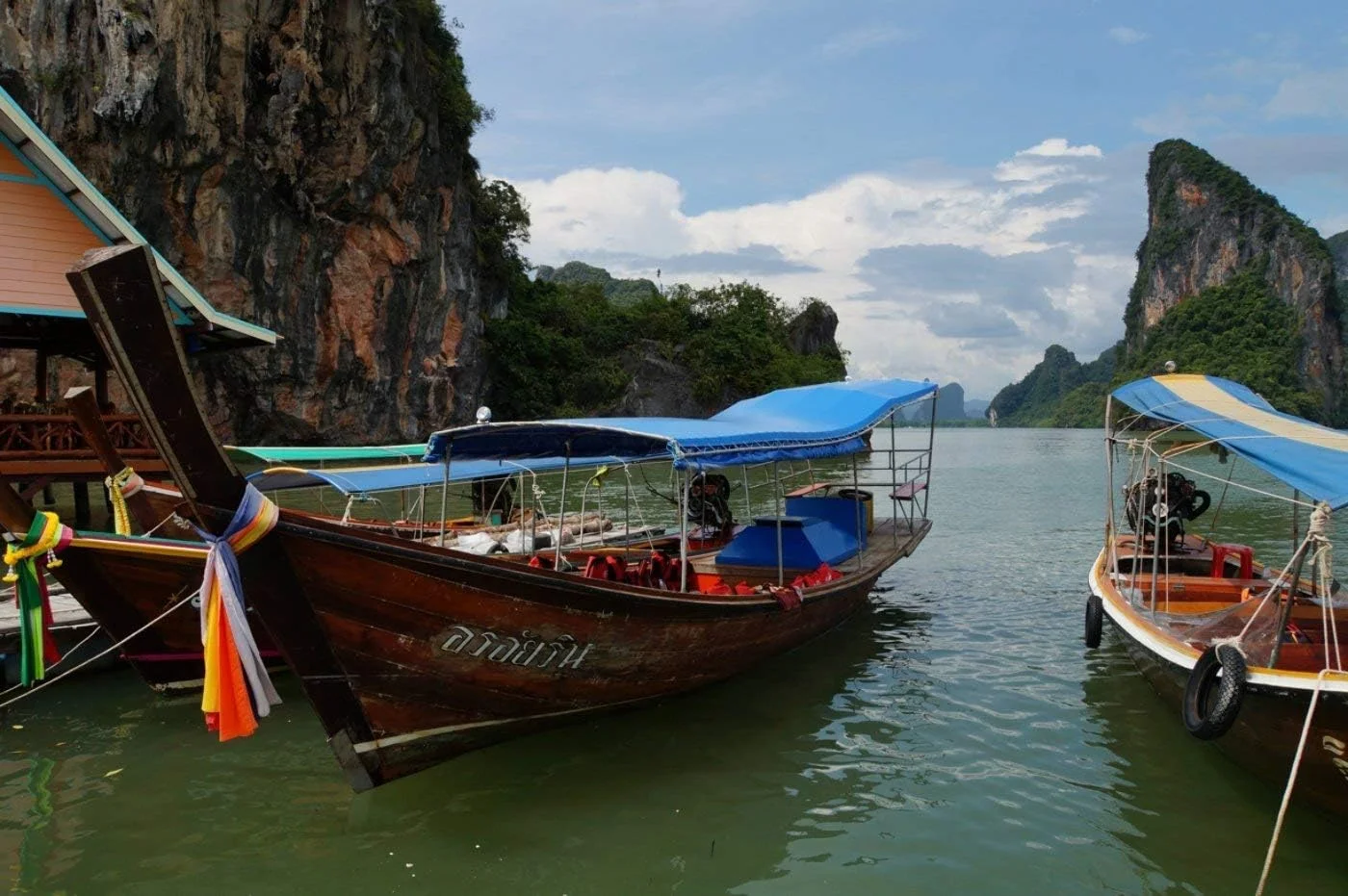 لنز سونی 18-200mm F3.5-6.3 E-Mount مدل SEL18200LE مشکی