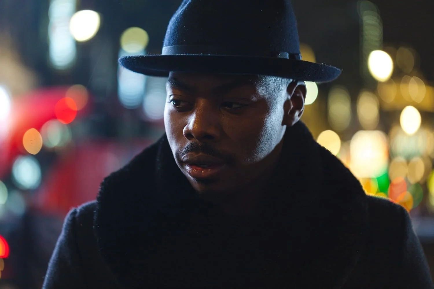 لنز ماکرو Canon 242P045 Ef 100Mm F/2.8L Is Usm (بازسازی شده) لنز ماکرو Canon 242P045 Ef 100Mm F/2.8L Is Usm (بازسازی شده)