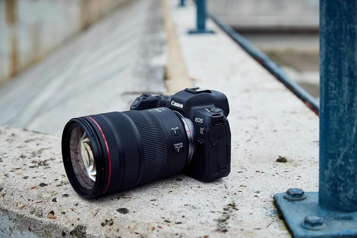 لنز کانن RF 24-105mm F4L IS USM لنز کانن RF 24-105mm F4L IS USM