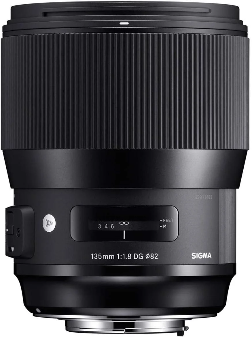 لنز سیگما 135 میلیمتر F1.8 DG HSM Art (دهانه فیلتر 82 میلیمتری) برای دوربینهای سیگما با دهانه SA لنز سیگما 135 میلیمتر F1.8 DG HSM Art (دهانه فیلتر 82 میلیمتری) برای دوربینهای سیگما با دهانه SA