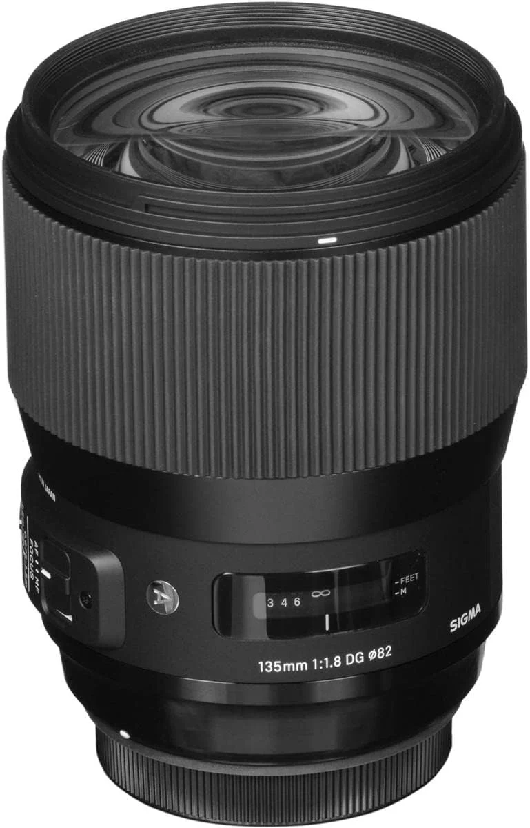 لنز سیگما 135 میلیمتر F1.8 DG HSM Art (دهانه فیلتر 82 میلیمتری) برای دوربینهای سیگما با دهانه SA لنز سیگما 135 میلیمتر F1.8 DG HSM Art (دهانه فیلتر 82 میلیمتری) برای دوربینهای سیگما با دهانه SA