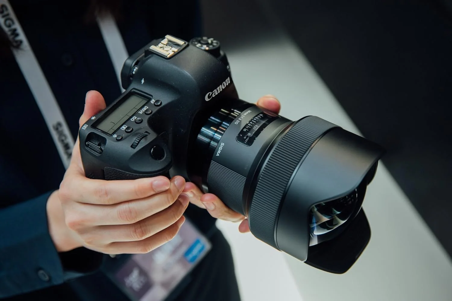 لنز سیگما 14mm F/1.8 DG HSM Art برای کانن لنز سیگما 14mm F/1.8 DG HSM Art برای کانن
