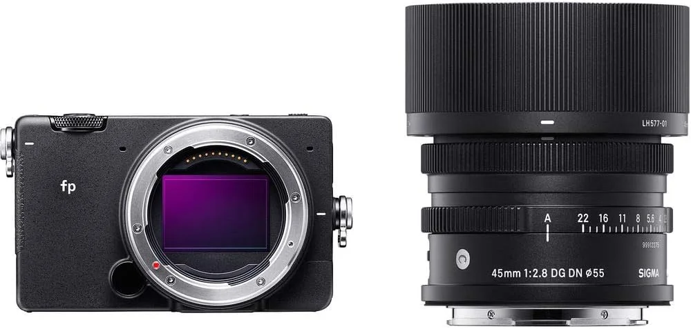 دوربین دیجیتال فول فریم بدون آینه سیگما مدل fp به همراه لنز 45mm f/2.8 Contemporary DG DN
