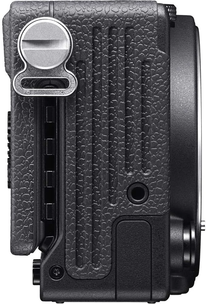 دوربین دیجیتال فول فریم بدون آینه سیگما مدل fp به همراه لنز 45mm f/2.8 Contemporary DG DN دوربین دیجیتال فول فریم بدون آینه سیگما مدل fp به همراه لنز 45mm f/2.8 Contemporary DG DN