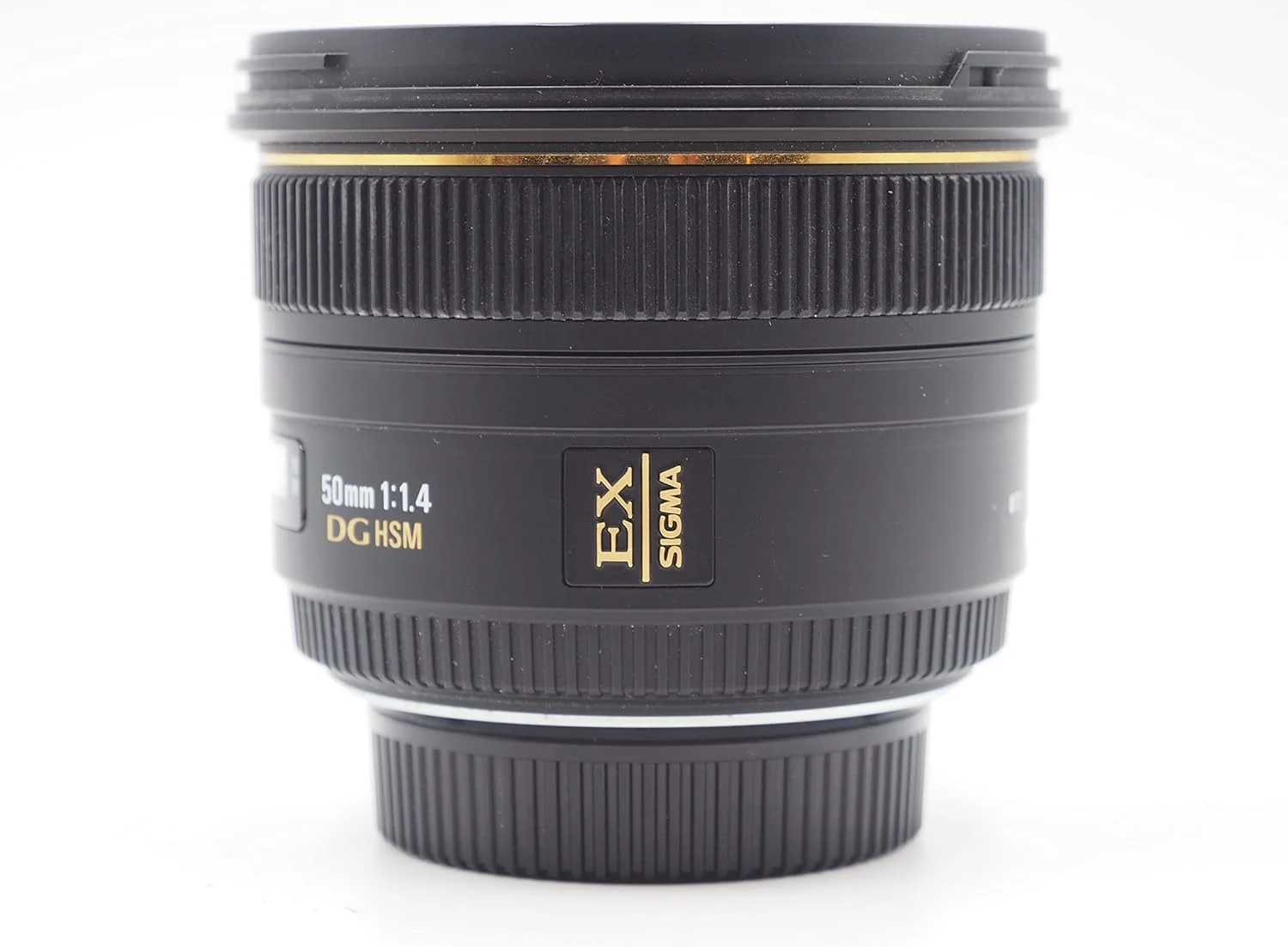 لنز سیگما 50mm f1.4 EX DG برای دوربین های دیجیتال و فیلم نیکون
