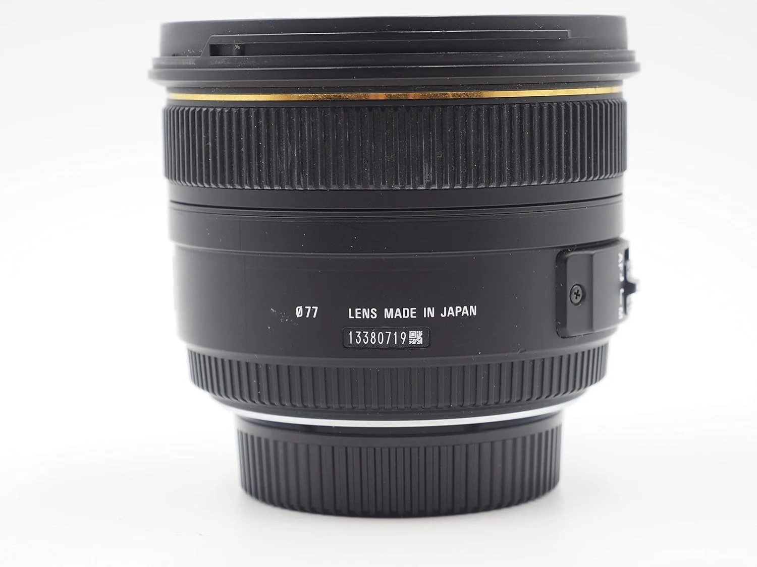 لنز سیگما 50mm f1.4 EX DG برای دوربین های دیجیتال و فیلم نیکون لنز سیگما 50mm f1.4 EX DG برای دوربین های دیجیتال و فیلم نیکون