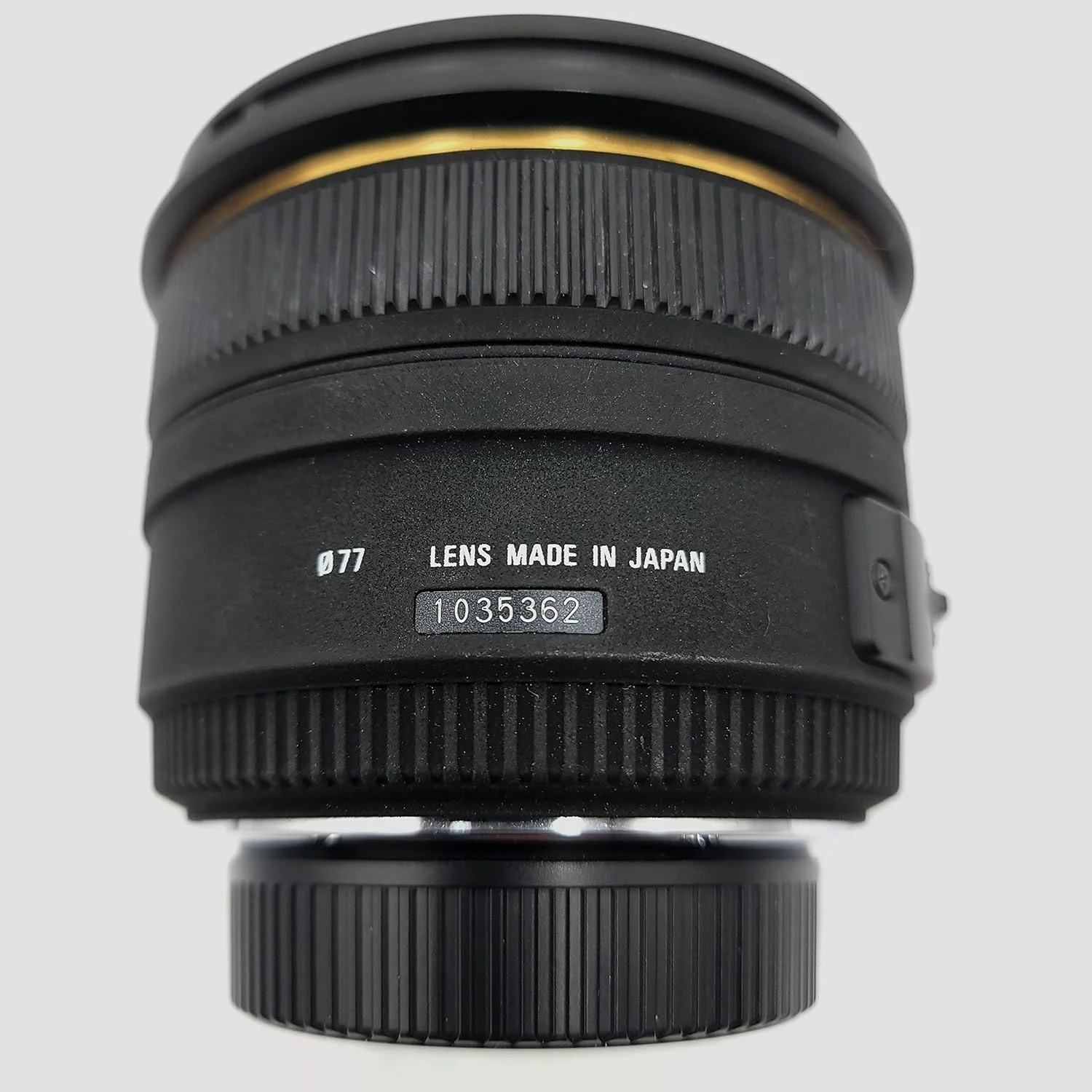 لنز سیگما 50mm f1.4 EX DG برای دوربین های دیجیتال و فیلم نیکون لنز سیگما 50mm f1.4 EX DG برای دوربین های دیجیتال و فیلم نیکون